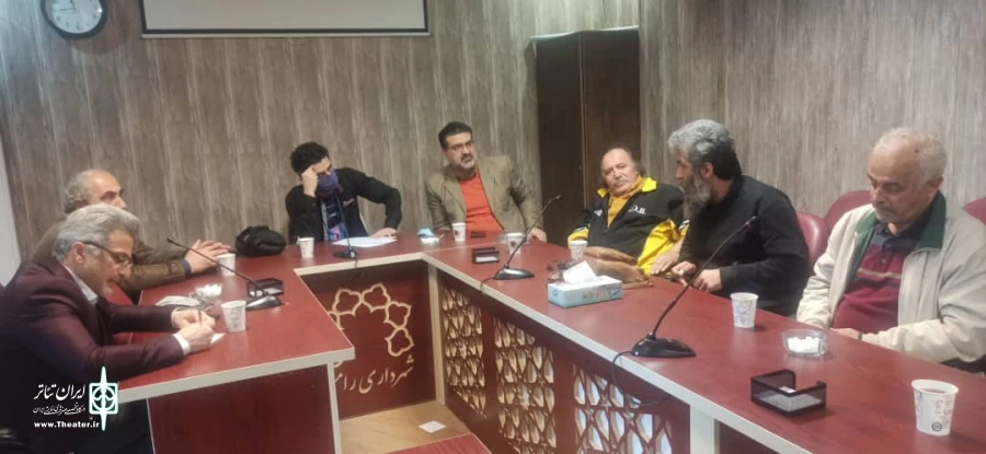 نشست صمیمانه نایب رئیس هیئت مدیره موسسه هنرهای نمایشی مازندران 6