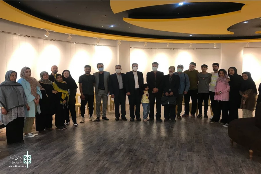 با هنرمندان انجمن هنرهای نمایشی ازنا 2