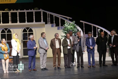 با تجلیل از ۴ بازیگر پیشکسوت تئاتر

«شب بازیگر» با فراوانی موسیقی و شعر برگزار شد