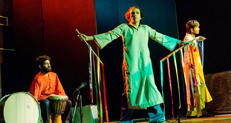 هنرهای نمایشی شبه قاره  پس از دو سال شرایط عادی را تجربه می‌کند

رشد تقاضا برای تماشای تئاتر زنده در هند