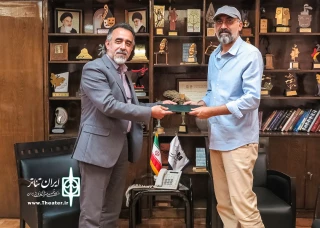 در دیدار دبیر جشنواره تئاتر عروسکی با مدیرکل هنرهای نمایشی مطرح شد؛

تبیین رویکردها و برنامه‌های کلی جشنواره تئاتر عروسکی تهران