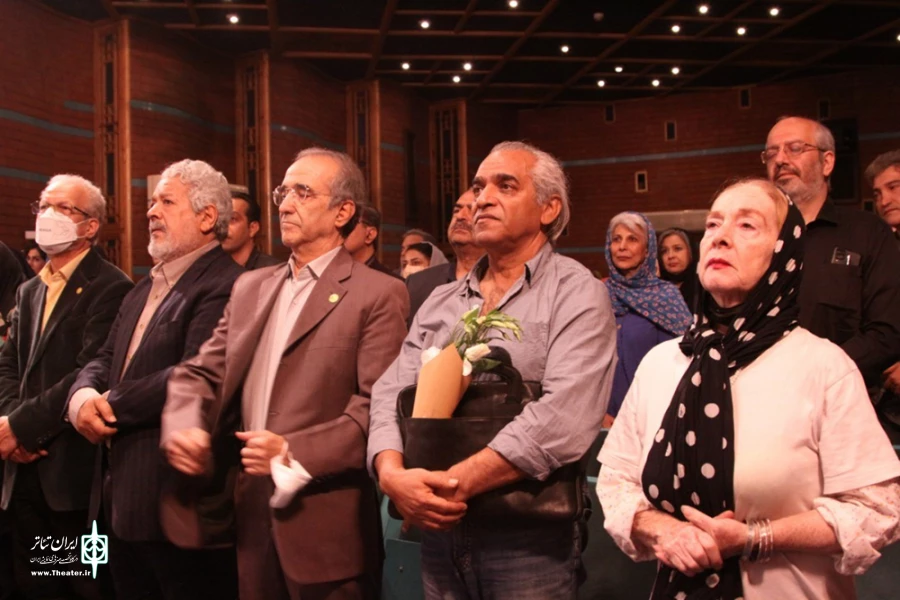 مراسم اهدای مدالیوم خانه تئاتر به "عباس جهانگیریان" 14