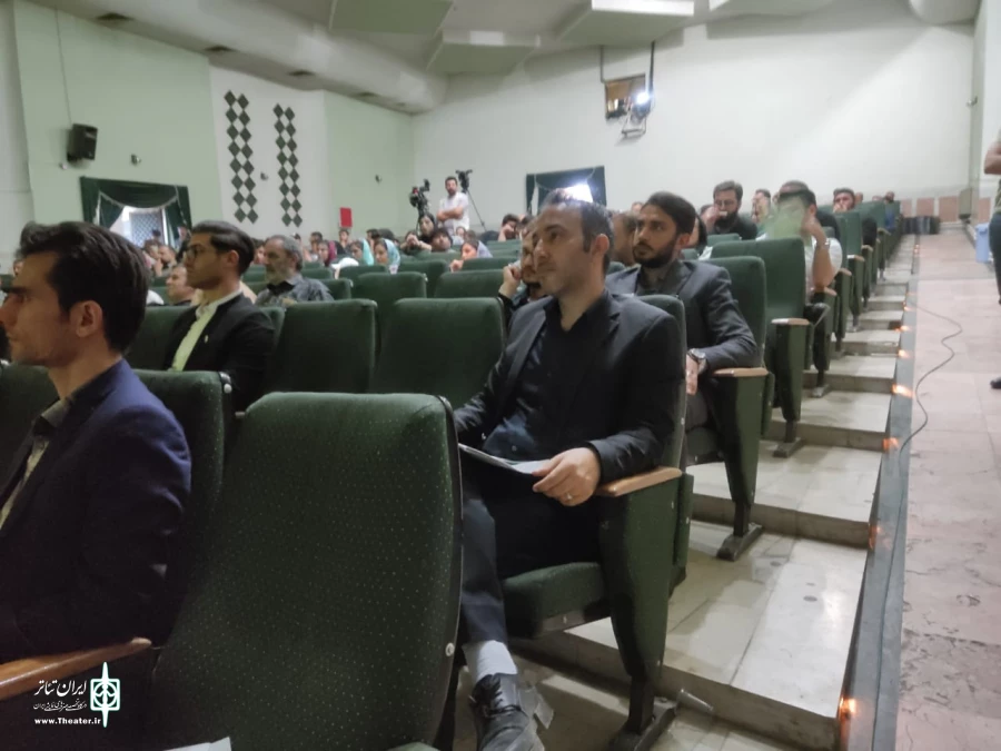 دومین جشنواره استانی تئاتر نهال شهرستان میاندوآب برگزیدگان خود را شناخت. 12
