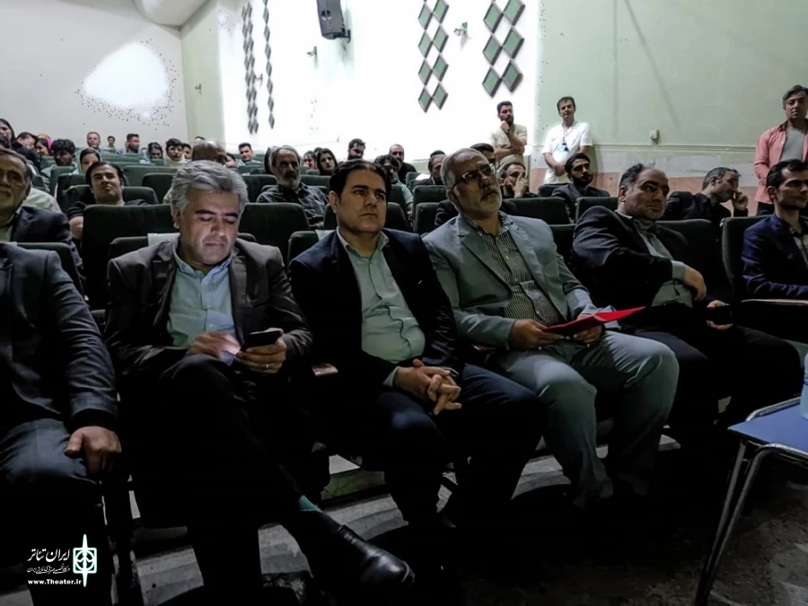 دومین جشنواره استانی تئاتر نهال شهرستان میاندوآب برگزیدگان خود را شناخت. 22