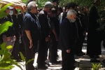 افسانه‌گوی رادیو نمایش در قطعه هنرمندان آرام گرفت 2