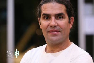 گفت‌وگوی ایران تئاتر با حمیدرضا جهانگیری بازیگر نمایش «مبارک در ژاپن»

برای بازی در نقش زن‌پوش از کلیشه‌ها فاصله گرفتم
