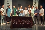 جلسه نقد و بررسی نمایش «مبارک در ژاپن»