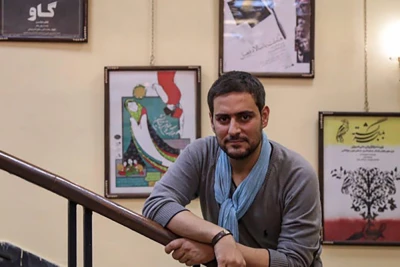 در مرکز تئاتر مولوی

مسعود طیبی از «سندرم هملت» می‌گوید