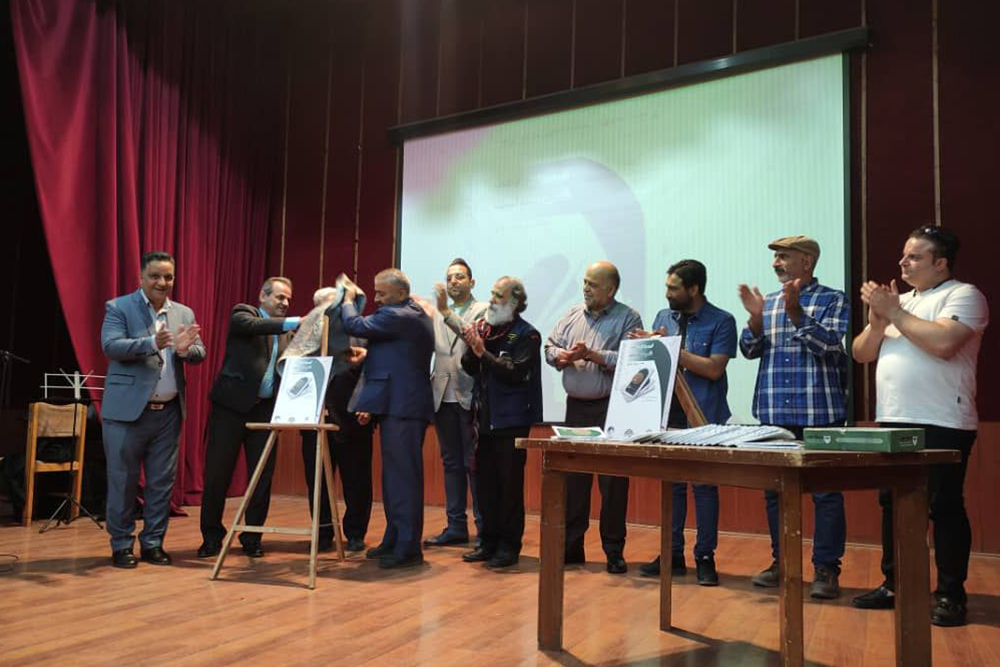 با حضور مسئولان و هنرمندان

آیین رونمایی از کتاب «شب سوئیت» در محمودآباد برگزار شد