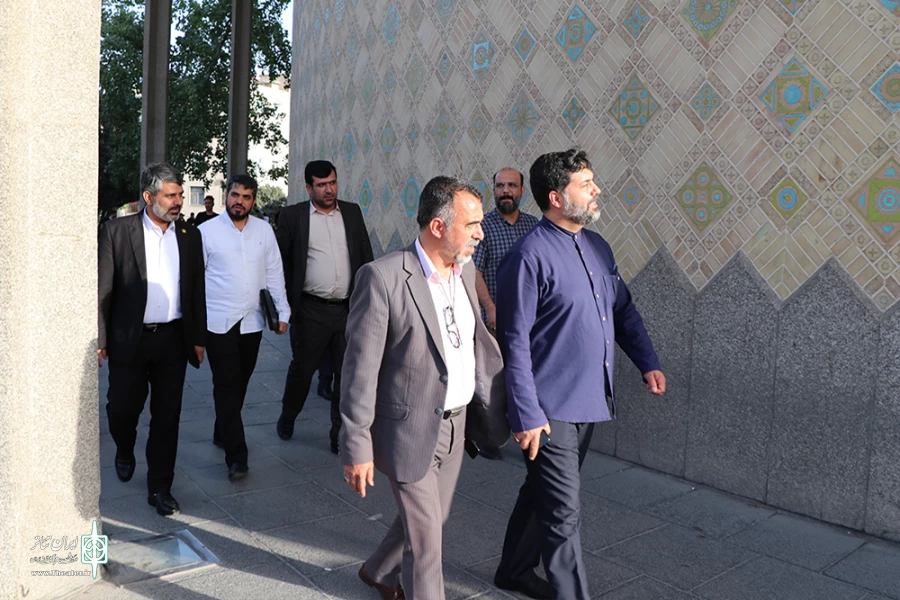 ایجاد حریم در اطراف ساختمان تئاتر شهر باید فاخر و در شان باشد 5