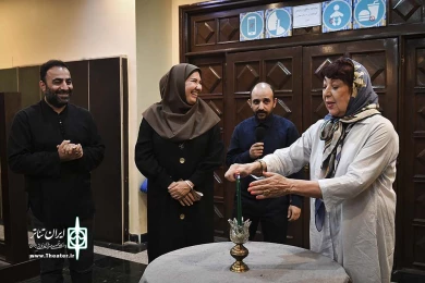 شب  چراغ نمایش پائین گذر سقاخانه