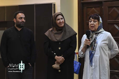 شب  چراغ نمایش پائین گذر سقاخانه