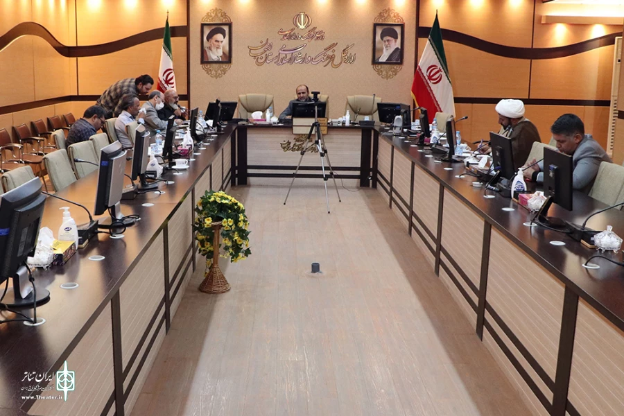 آیین‌ها و سنت‌های گذشته رو به فراموشی است 2