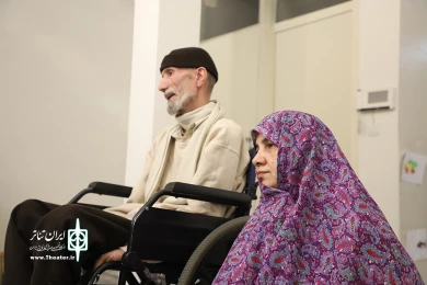 معاون امور هنری و مدیرکل هنرهای نمایشی با هنرمند جانباز حسین نوری