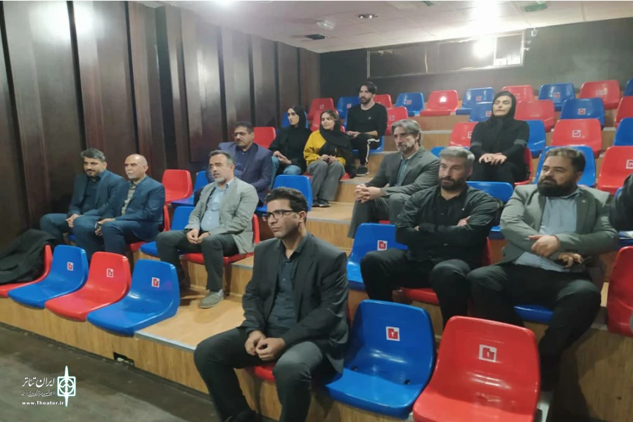دیدار مدیرکل هنرهای نمایشی و مسئول امور استانهای  5