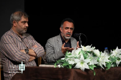 نشست مدیرکل هنرهای نمایش با فعالان دانشجویی تئاتر دانشجویی