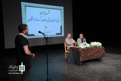 نشست مدیرکل هنرهای نمایش با فعالان دانشجویی تئاتر دانشجویی