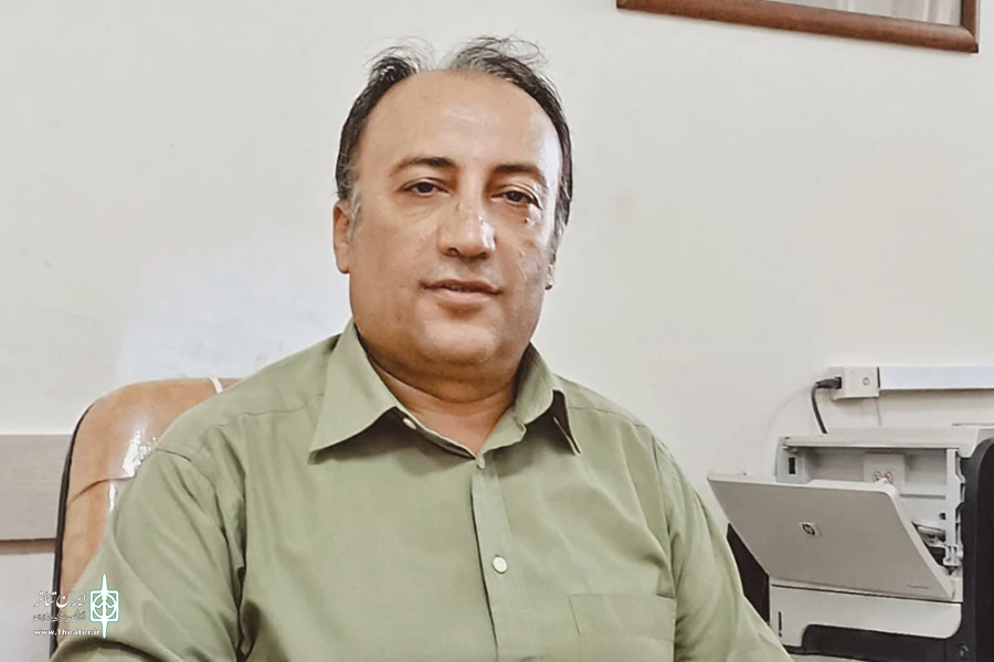 رحمان هوشیاری: نمایش فرم؛ ارتباط بهتری با مخاطبان غیر فارسی زبان برقرار می‌کند 2