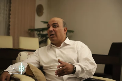 سی‌ویک سال حضور پایدار روی صحنه

مهدی متوسلی: راز ماندگاری «خورشید کاروان» این است که در اوج اجرا شده است