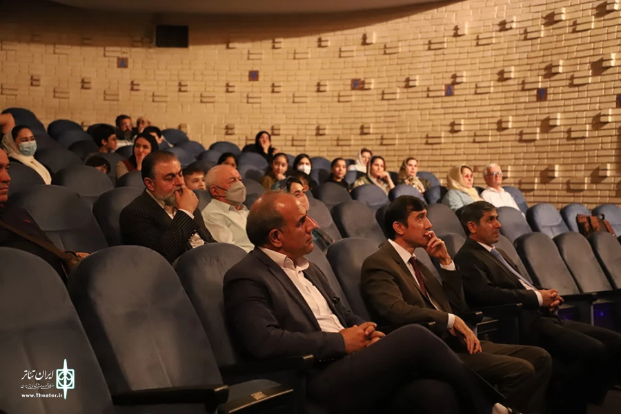هفته فرهنگی و هنری تاجیکستان در ایران نمایش