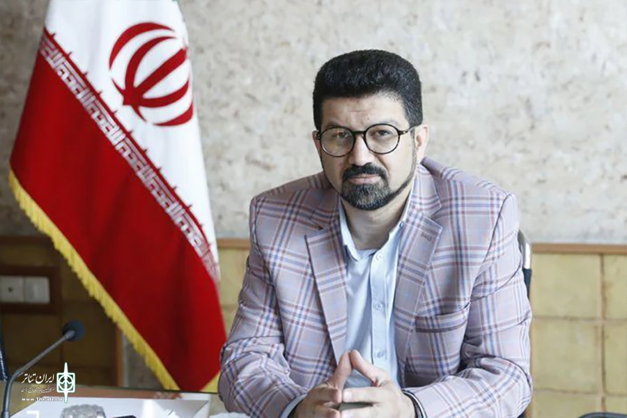 مهدی کاموس مدیر دفتر پژوهش، آموزش و انتشارات اداره کل هنرهای نمایشی