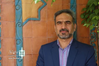 گفت‌و‌گو با دبیر سی و چهارمین جشنواره تئاتر چهارمحال و بختیاری

قاسم اسماعیلی: برگزاری جشنواره به‌تنهایی نمی‌تواند بار تئاتر را به دوش بکشد