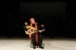 فرزند یک خنیاگرم