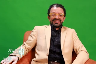 Q & A with Farzin Mohades

Ali Nasirian is the only  acting role model in Iran