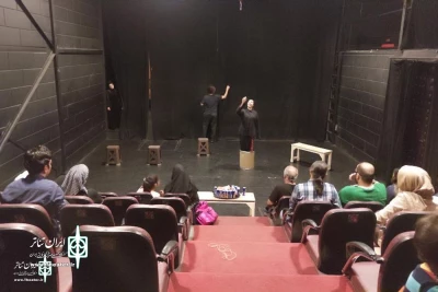 The show “useless life” is ready to  perform