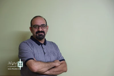 امیر مشهدی‌عباس عضو هیئت انتخاب آثار بخش تئاتر کودک و نوجوان رضوی:

حضور گروه‌های حرفه‌ای در این دوره چشمگیر بود