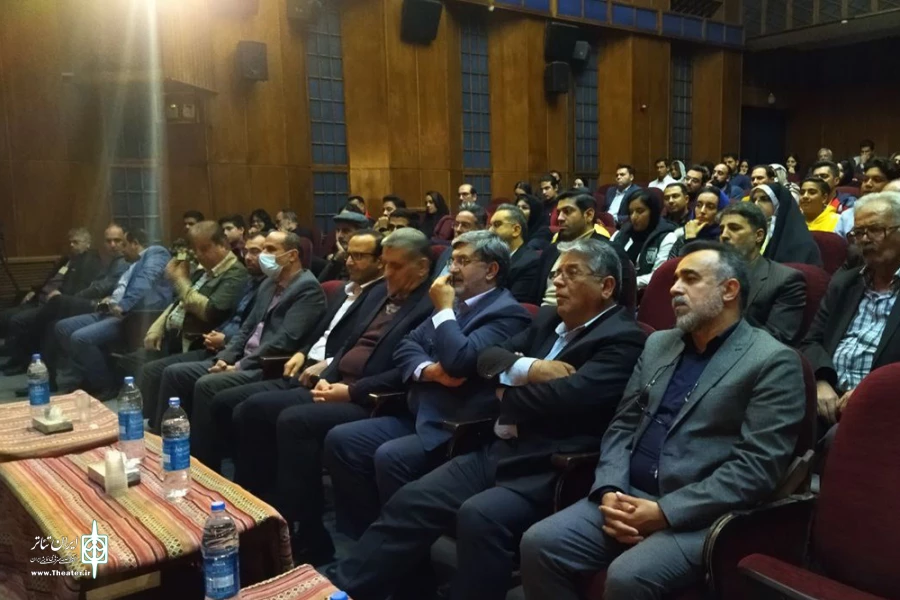 «نقطه صفر مرزی» و «قزلحصار» از استان سمنان به جشنواره منطقه‌ای راه‌یافتند 4