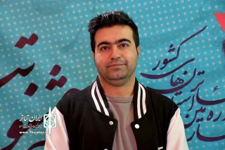گفت‌وگو با داورِ سی و چهارمین جشنواره تئاتر چهارمحال و بختیاری

رضا گشتاسب: آثار جشنواره‌های استانی، باید نشانه‌هایی از بافت فرهنگی و اقلیمی داشته‌ باشند
