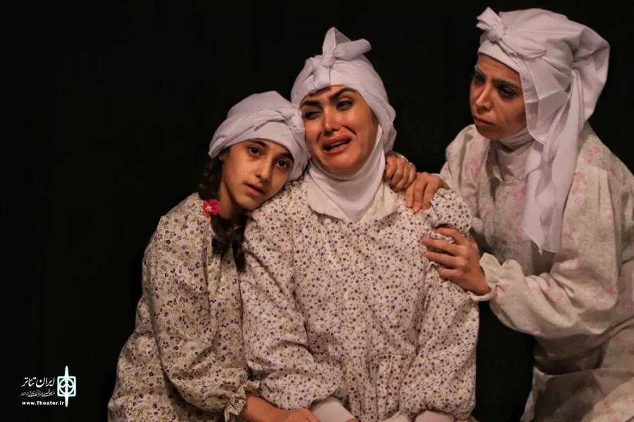 نمایش ناگفته‌های هشت سال زنانگی