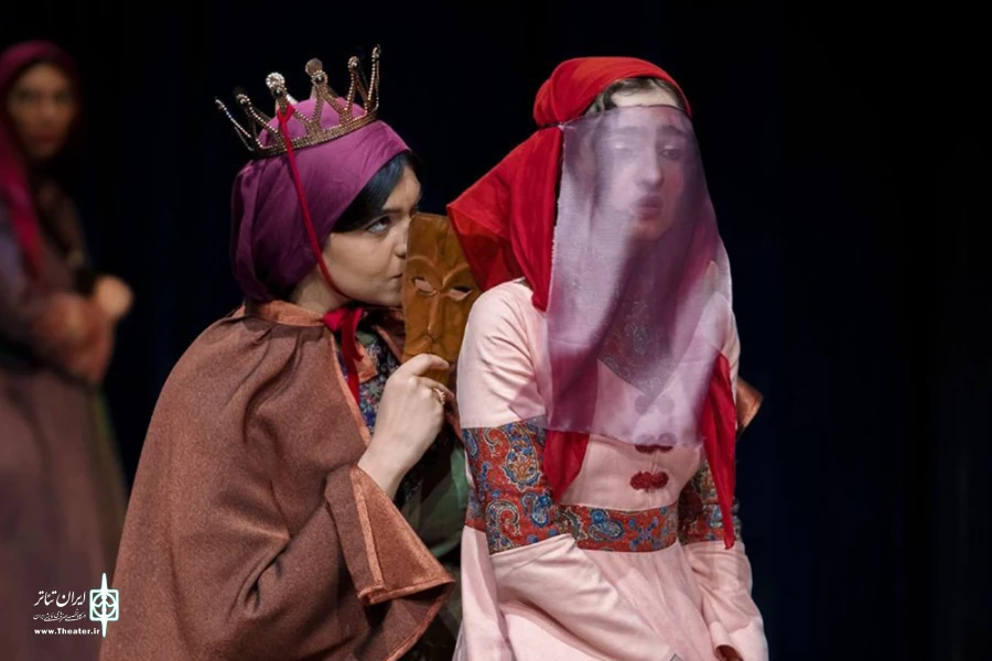 نمایش پرده خانه 4
