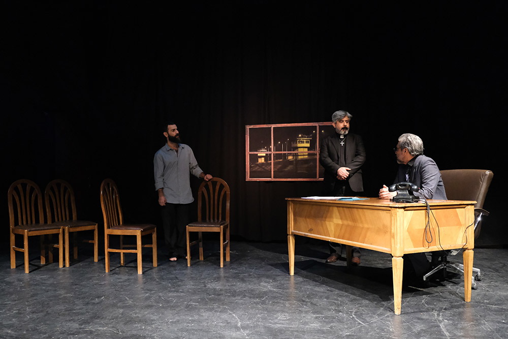 نقدی بر نمایش «شجاع» کار امیرسینا جوادی

آخرین شب اعدامی