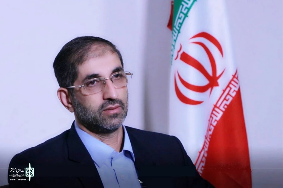حسین جوادی: ایجاد نگرش‌های متفاوت روح و کالبد واقعی هنر تئاتر است 3