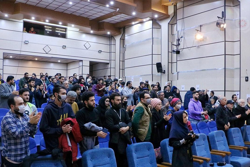 آغاز جشنواره تئاتر فجر منطقه 3 کشور در مازندران با اجرای 6 نمایش

حضور چشمگیر علاقه‌مندان تئاتر در ساری