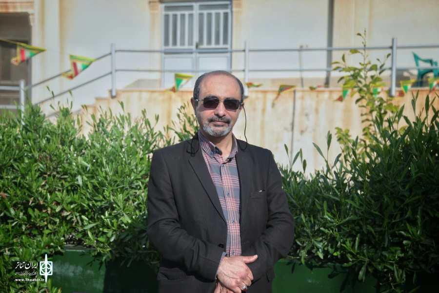 محمدرضا آزاد: جشنواره تئاتر منطقه‌ای به جریان پویای تئاتر کمک می‌کند 2