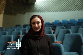 در گفت‌وگو با کارگردان نمایش «هملت» از ارمنستان مطرح شد

آرایر ناجاکیان: تئاتر ایران زبانِ اکنونِ تئاتر را می‌شناسد