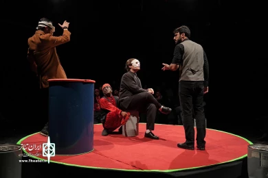 فنجان درطوفان چای