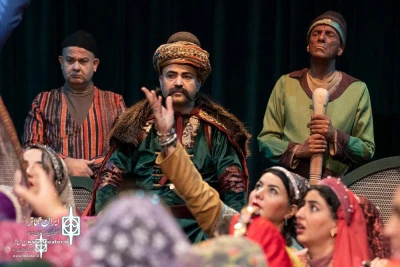 16,000 spectators watched “Pardeh-khaneh”