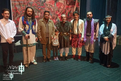 با حضور در تماشاخانه سنگلج

مدیرکل امور اداری وزارت فرهنگ به تماشای «عروسی دختر رستم، بانو گشسب» نشست