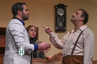 نگاهی به نمایش «فقط یک ساعت آرامش» به کارگردانی رضا بهداد‌نیا

ناکامی در ایرانیزه کردن نمایشنامه‌ای از فلوریان زلر
