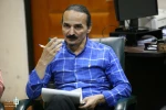 عیادت جمعی از مدیران عرصه تئاتر از نویسنده و منتقد باسابقه 2