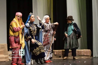 سنگلج با بلیت نیم‌بها میزبانی می‌کند

اجرای ویژه «ماشین دودی» مخصوص دانشجویان