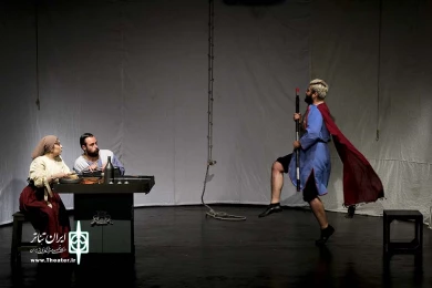 جنجال بر سر سایه‌ی خر