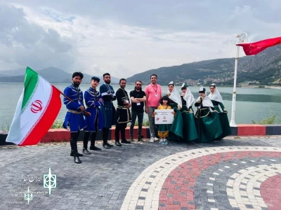 The International Rose Festival to Home Iranian show 