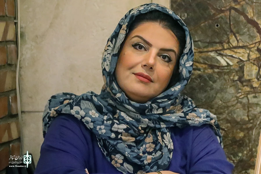 پریزاد سیف: همه دنبال مطالب کوتاه هستیم 2