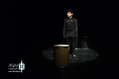 خبری نیست آدم ساده