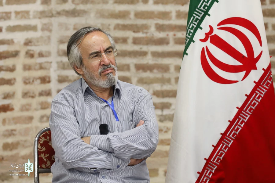 مسئولان و هنرمندان ایرانی و خارجی رویداد تئاتر صاحبدلان روز گذشته (چهارشنبه 31 خرداد) به دیدار نماینده ولی فقیه در استان و امام جمعه قزوین آیت‌الله عبدالکریم عابدینی رفتند. 2
